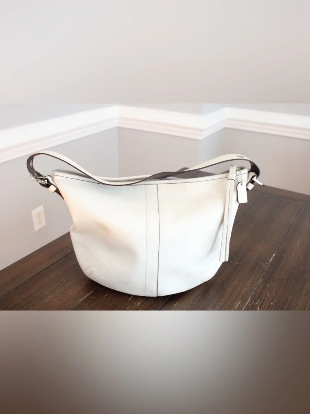 Vintage Coach y2K Soho Crescent hobo shoulder bag A803